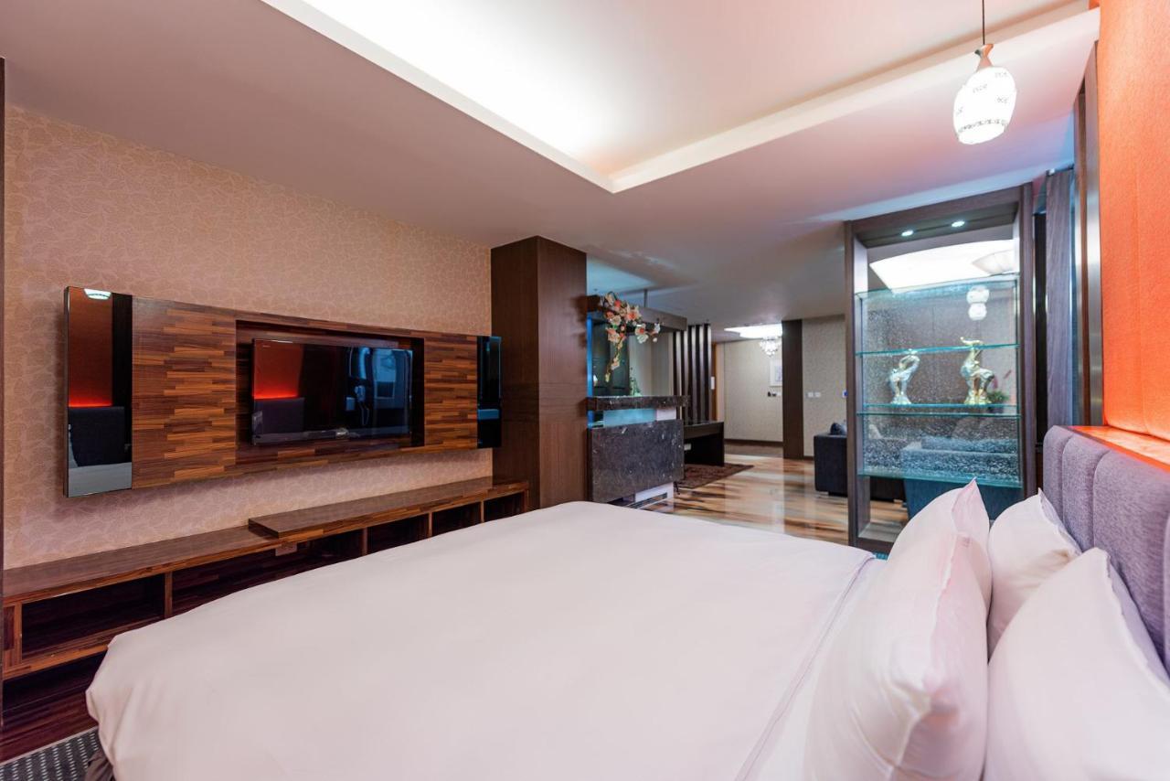 Shianghu Boutique Hotel Chiayi City Exteriör bild