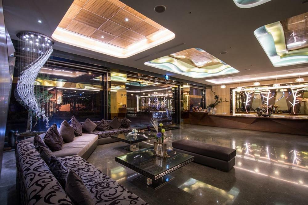 Shianghu Boutique Hotel Chiayi City Exteriör bild